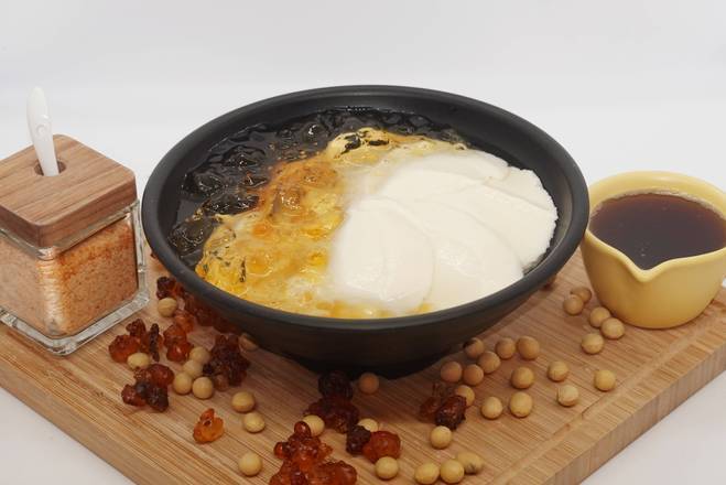 P3. Peach Gum Tofu Pudding 桃膠豆腐花